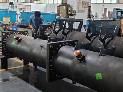 制冷劑在蒸發(fā)器中的壓力是怎樣變化的？